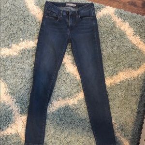 Women’s jeans